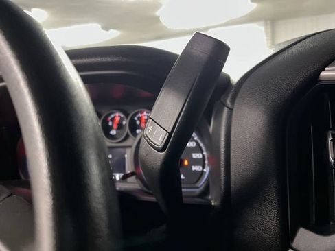 Certified 2022 Chevrolet Silverado 1500 Custom AWD/4WD image 15