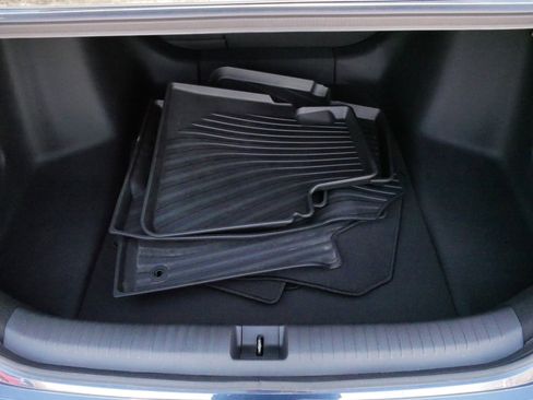 Used 2025 Honda Accord EX-L image 18