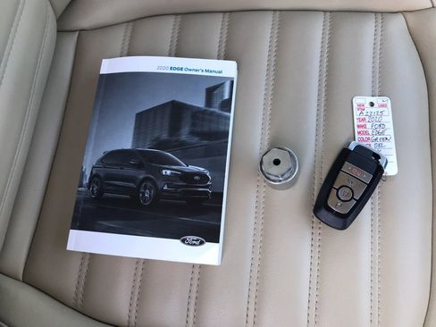 Used 2020 Ford Edge SEL w/ Cold Weather Package image 55