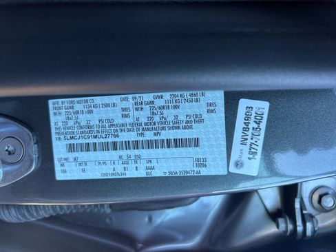 Used 2021 Lincoln Corsair FWD image 24