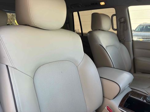 Used 2018 INFINITI QX80 4WD w/ Driver Assistance Package image 50
