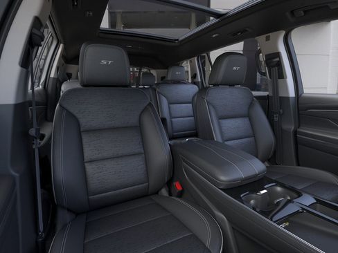 New 2026 Buick Enclave Sport Touring w/ Power Package image 30