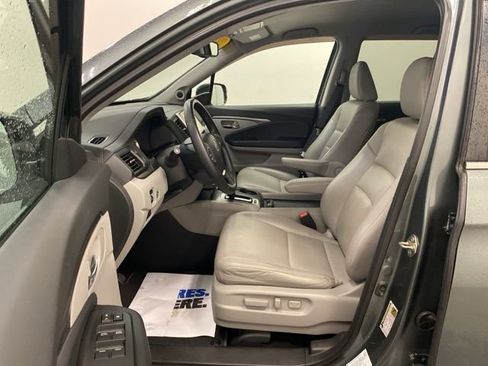 Used 2017 Honda Ridgeline RTL-T image 8