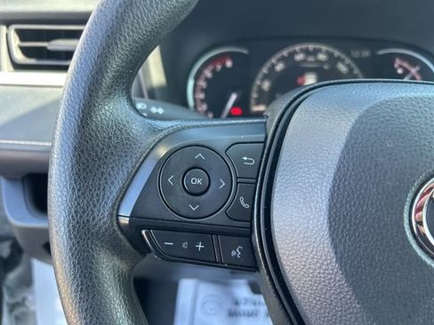 Used 2024 Toyota RAV4 XLE image 18