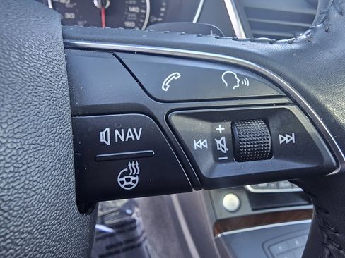 Used 2018 Audi Q5 2.0T Premium Plus w/ Premium Plus Package image 26