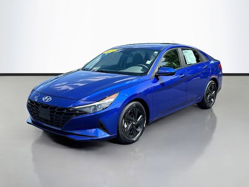 Used 2023 Hyundai Elantra SEL FWD image 33