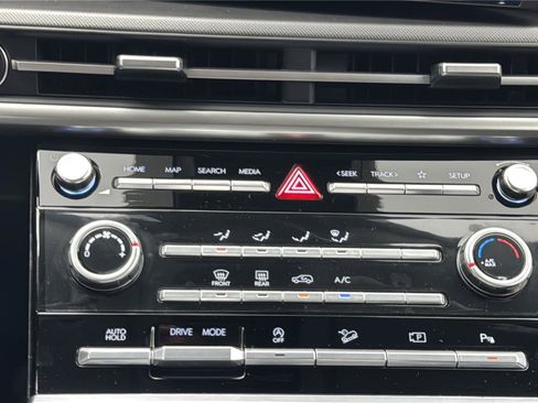 New 2026 Hyundai Santa Fe SE FWD image 23