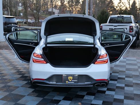 Used 2023 Genesis G70 2.0T image 57