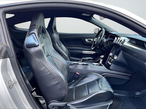 Used 2019 Ford Mustang GT Premium w/ GT Performance Package RWD image 27