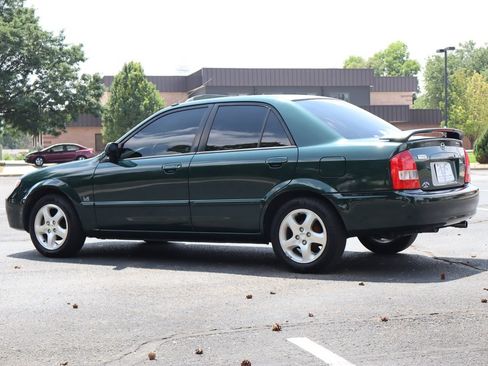 Used 2001 MAZDA Protege FWD image 7