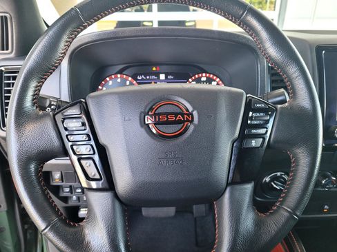 Used 2023 Nissan Frontier PRO-4X w/ Technology Package AWD/4WD image 33