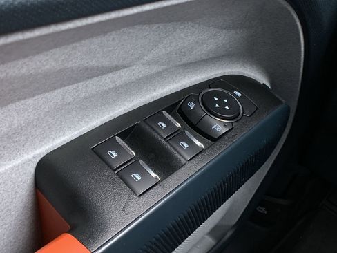 Used 2024 Ford Maverick XLT w/ XLT Luxury Package image 19