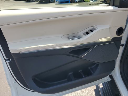 New 2027 Lincoln Navigator L Reserve AWD/4WD image 8