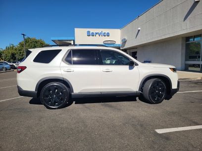 New 2026 Honda Pilot Black Edition