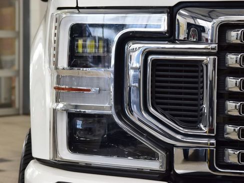 Used 2022 Ford F350 Platinum AWD/4WD image 10