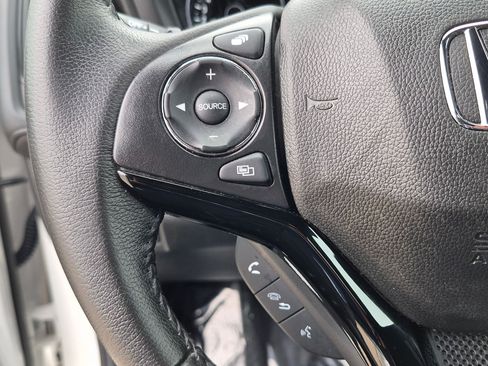Certified 2022 Honda HR-V Sport image 14