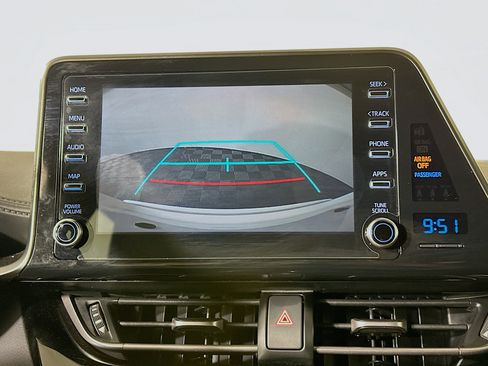 Used 2019 Toyota C-HR LE FWD image 24