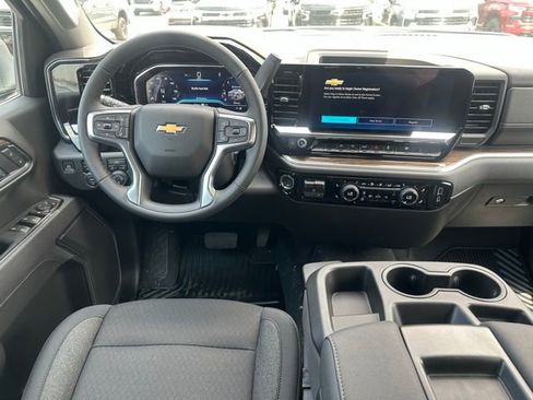 New 2025 Chevrolet Silverado 1500 LT AWD/4WD image 8