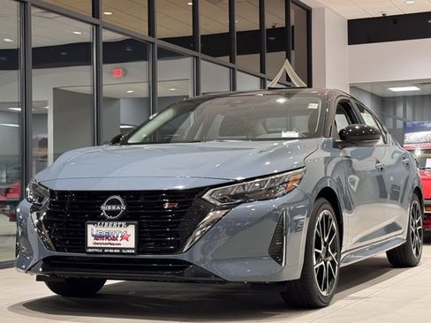 New 2025 Nissan Sentra SR image 34