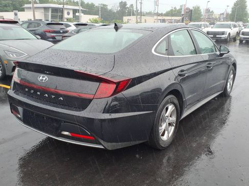 Certified 2023 Hyundai Sonata SE w/ Cargo Package FWD image 5