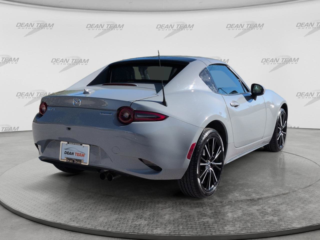 Used 2026 MAZDA MX-5 Miata RF Grand Touring RWD image 7