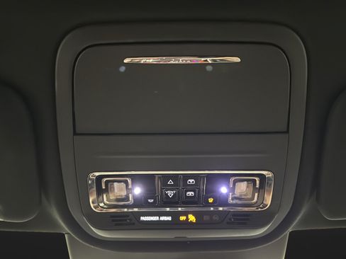 Used 2022 Lincoln Aviator Grand Touring AWD/4WD image 36
