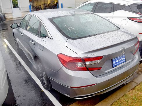 Used 2021 Honda Accord EX-L image 7