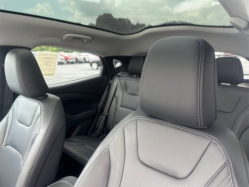 New 2025 Ford Mustang Mach-E Premium image 18