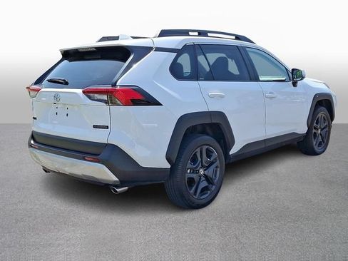 Used 2024 Toyota RAV4 Adventure AWD/4WD image 4