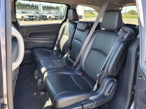 Used 2022 Honda Odyssey EX-L image 12