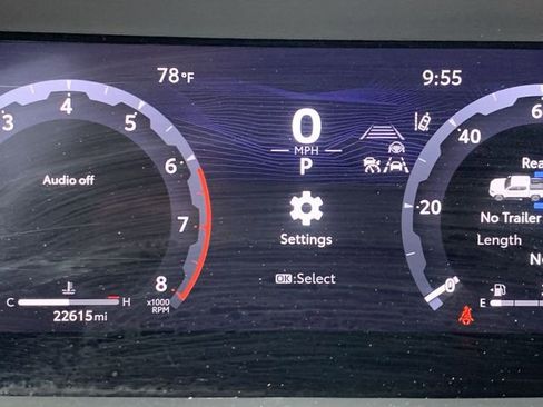 Used 2024 Toyota Tacoma TRD Sport w/ TRD Sport Upgrade Package RWD image 20