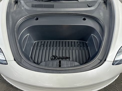 Used 2021 Tesla Model 3 Long Range image 32