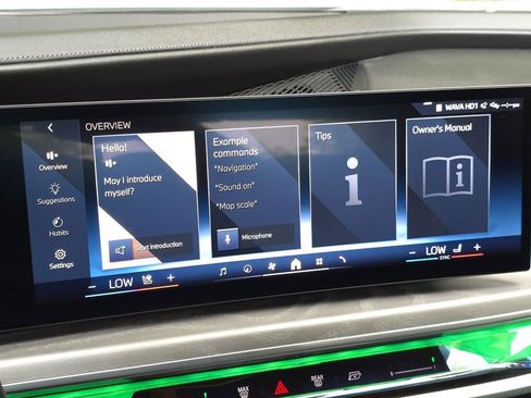 Used 2023 BMW 740i image 44