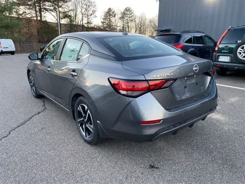 New 2025 Nissan Sentra SV image 4