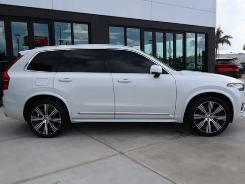 Used 2021 Volvo XC90 T6 Inscription w/ Advanced Package AWD/4WD image 2
