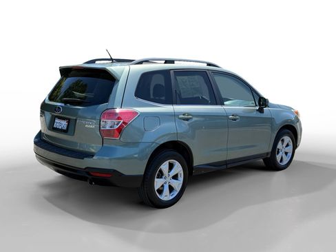 Used 2015 Subaru Forester 2.5i Limited w/ Popular Package #2 AWD/4WD image 5