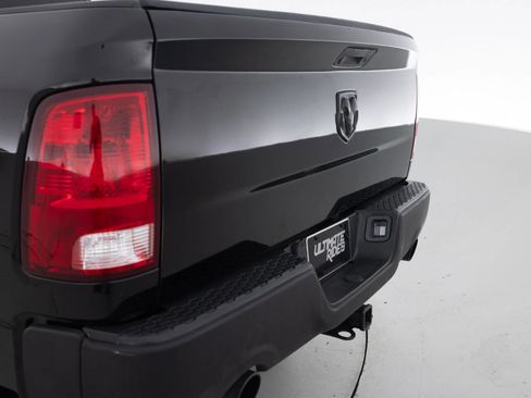 Used 2014 RAM 1500 Tradesman w/ Popular Equipment Group AWD/4WD image 16