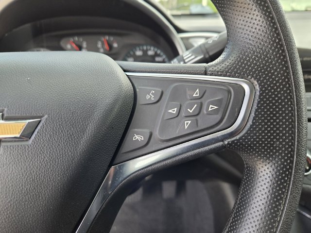 Used 2024 Chevrolet Malibu LT FWD image 17