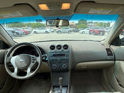 Used 2009 Nissan Altima 2.5 S FWD image 21