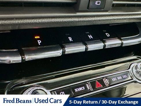 Certified 2022 Lincoln Corsair Reserve w/ Equipment Group 201A image 19