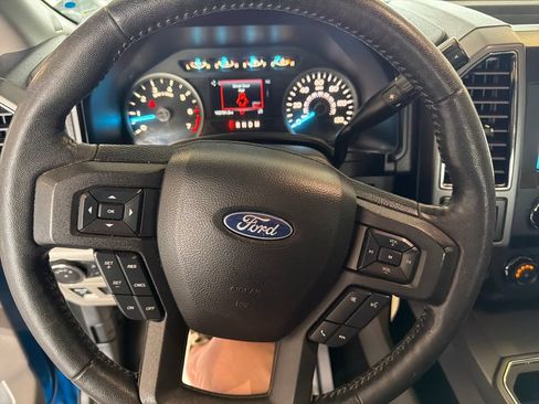Used 2019 Ford F150 XLT w/ Equipment Group 302A Luxury AWD/4WD image 18