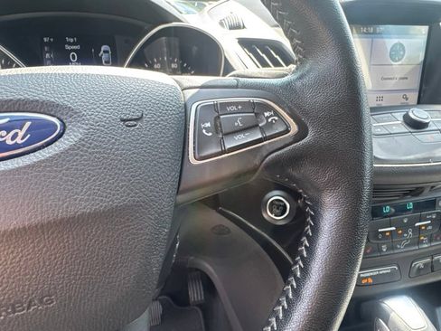Used 2019 Ford Escape SE AWD/4WD image 16