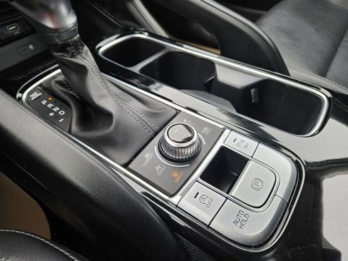 Used 2022 Kia Telluride S image 28