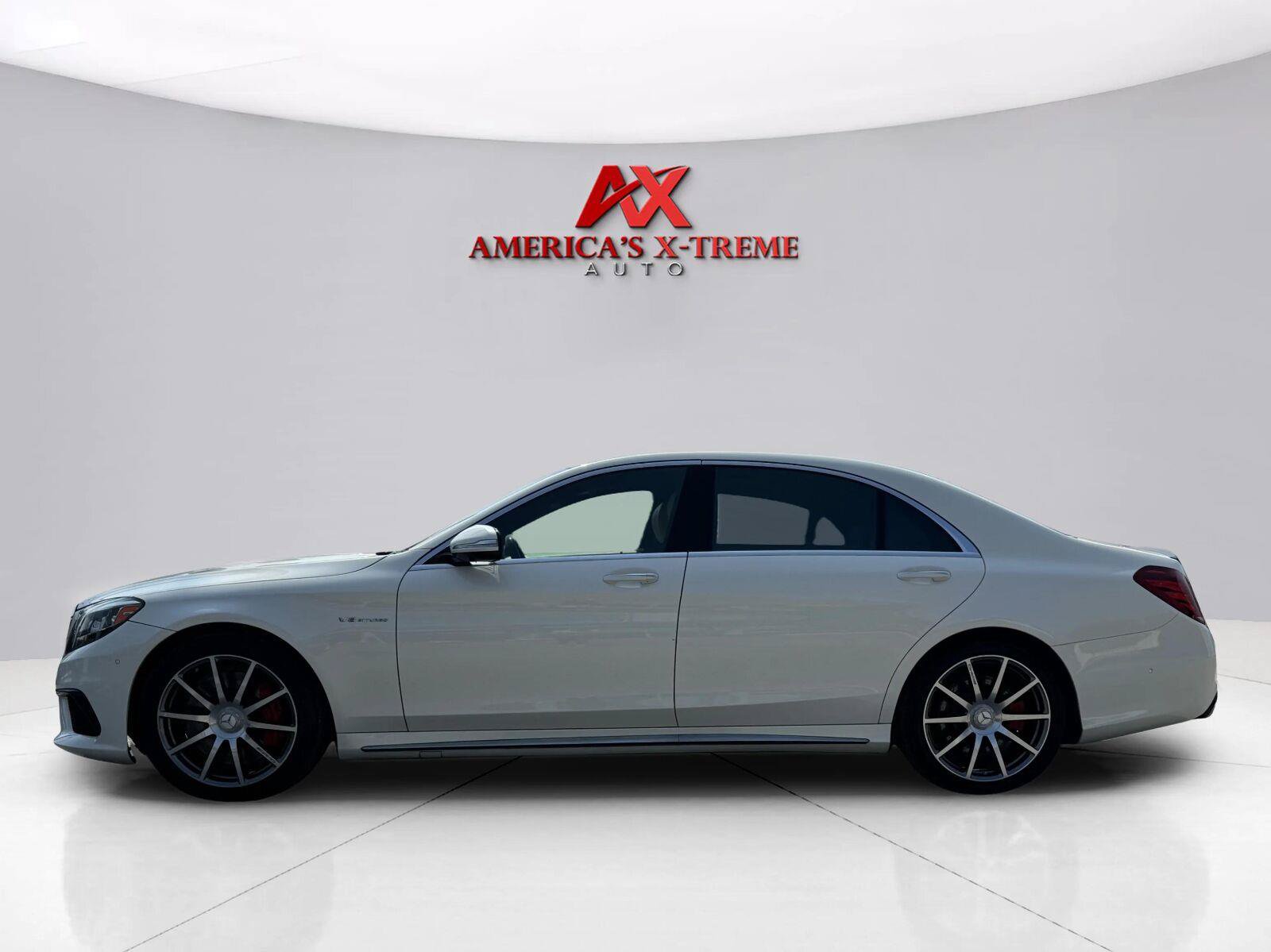 Used 2016 Mercedes-Benz S 63 AMG 4MATIC Sedan image 2