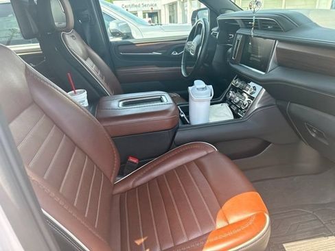 Certified 2024 GMC Yukon XL Denali Ultimate AWD/4WD image 21