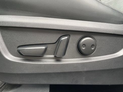 Used 2022 INFINITI QX55 Essential w/ Proassist Package image 11