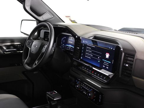 Used 2023 Chevrolet Silverado 1500 ZR2 w/ Technology Package AWD/4WD image 14