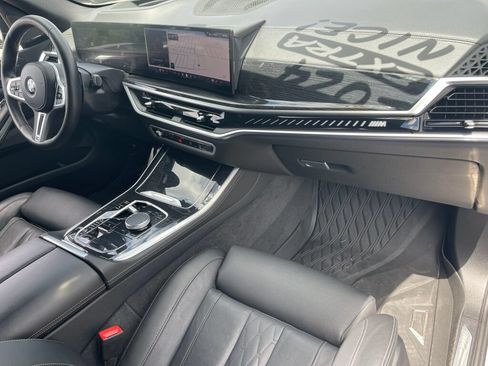 Used 2024 BMW X5 M60i AWD/4WD image 33