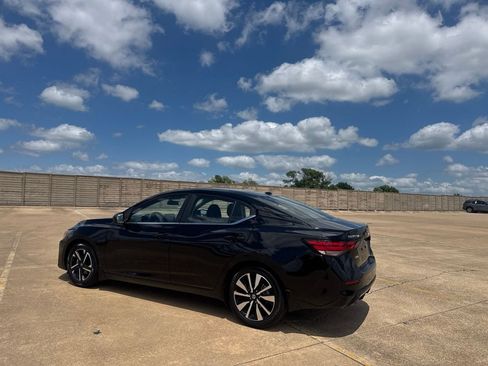 Certified 2025 Nissan Sentra SV FWD image 14
