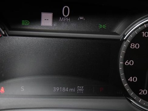 Certified 2023 Cadillac XT6 Premium Luxury image 15